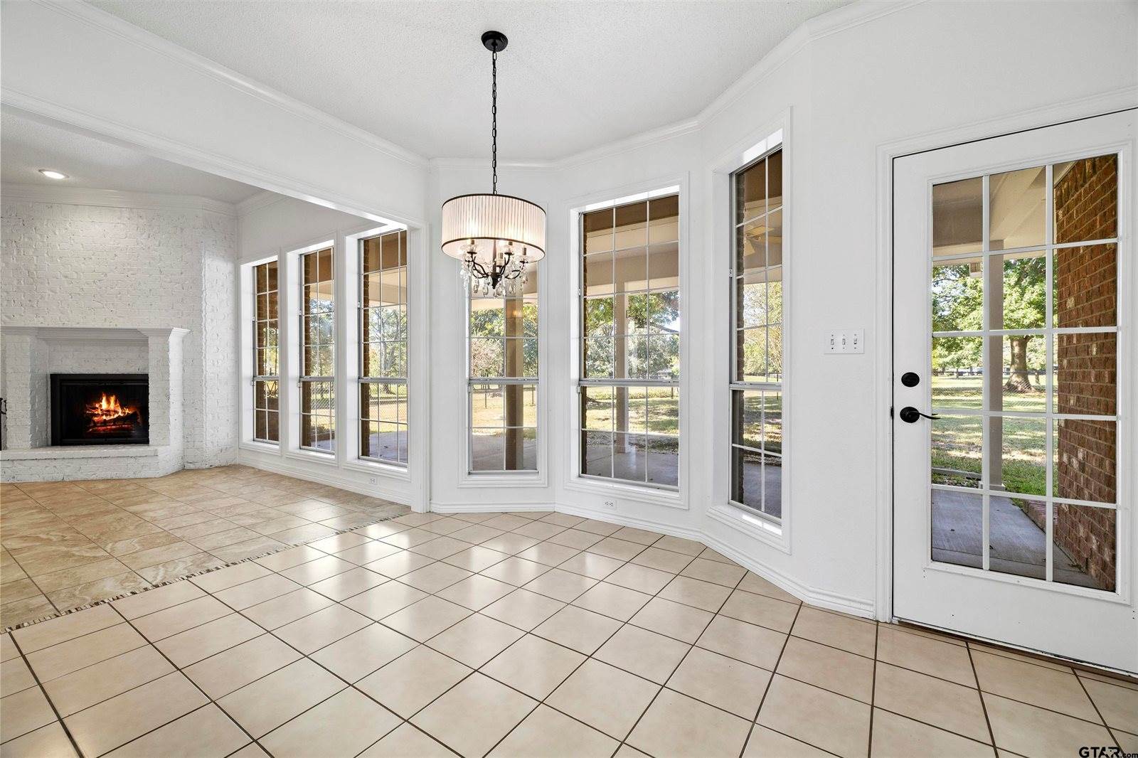 108 Saint Andrews Circle, Hideaway, TX 75771