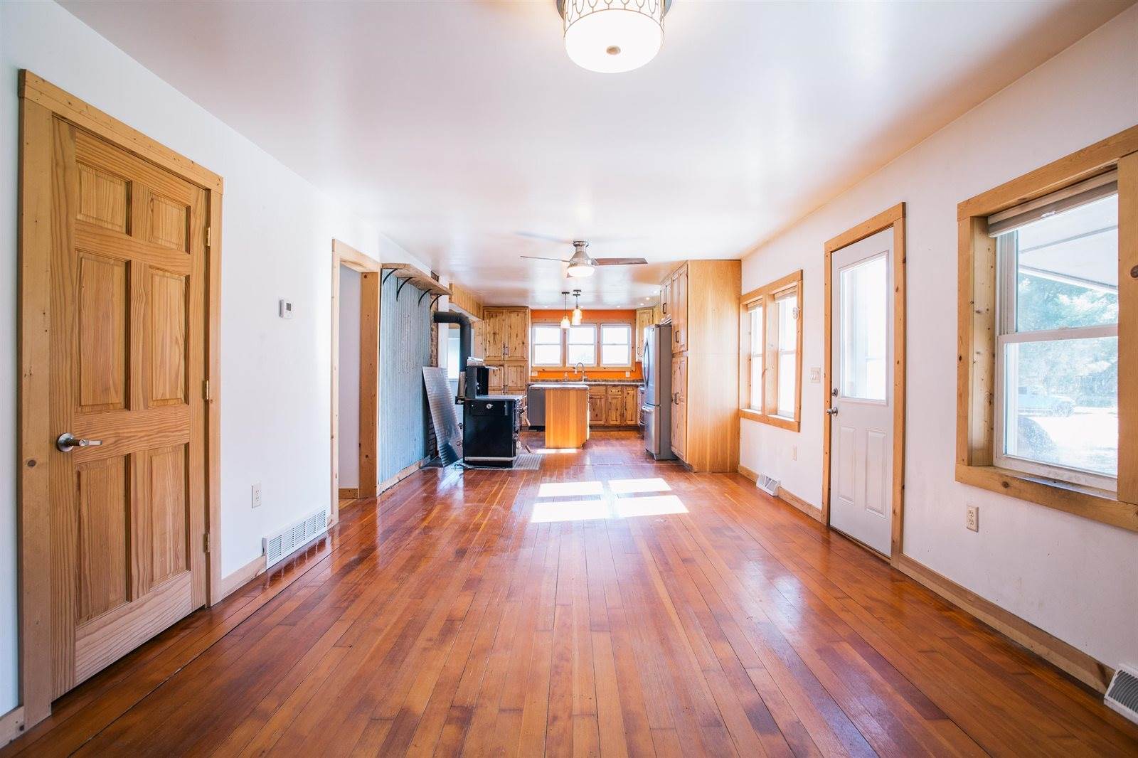 W4662 Anderson Road, Neillsville, WI 54456