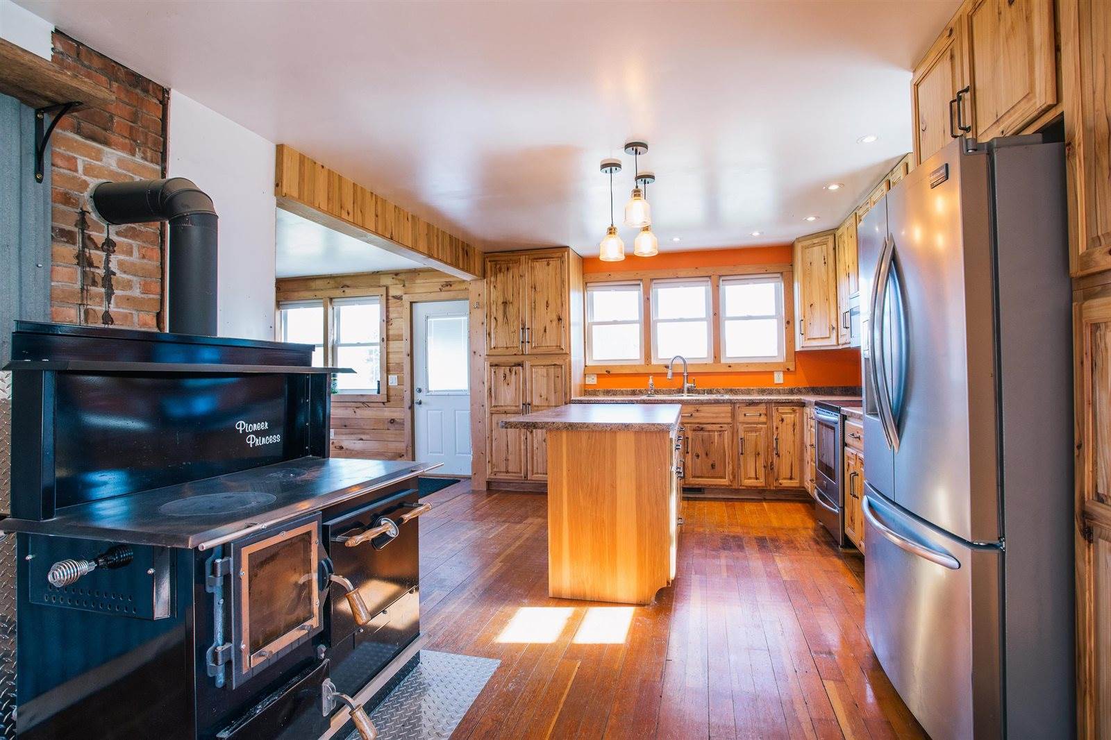 W4662 Anderson Road, Neillsville, WI 54456