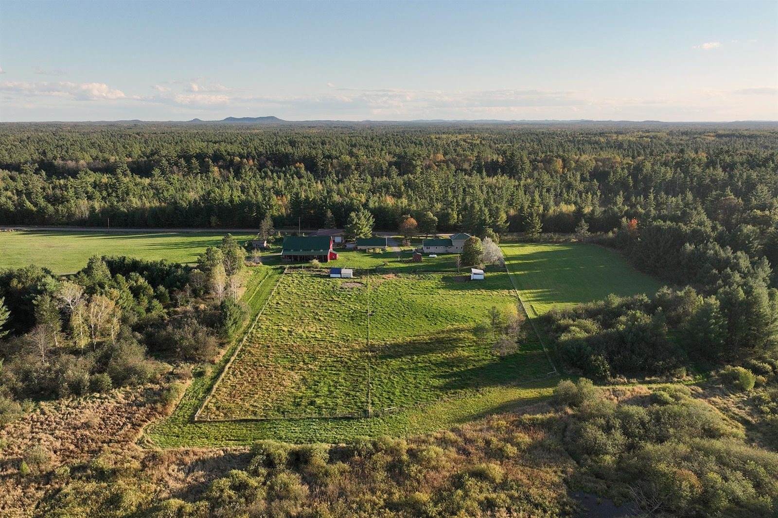 W4662 Anderson Road, Neillsville, WI 54456