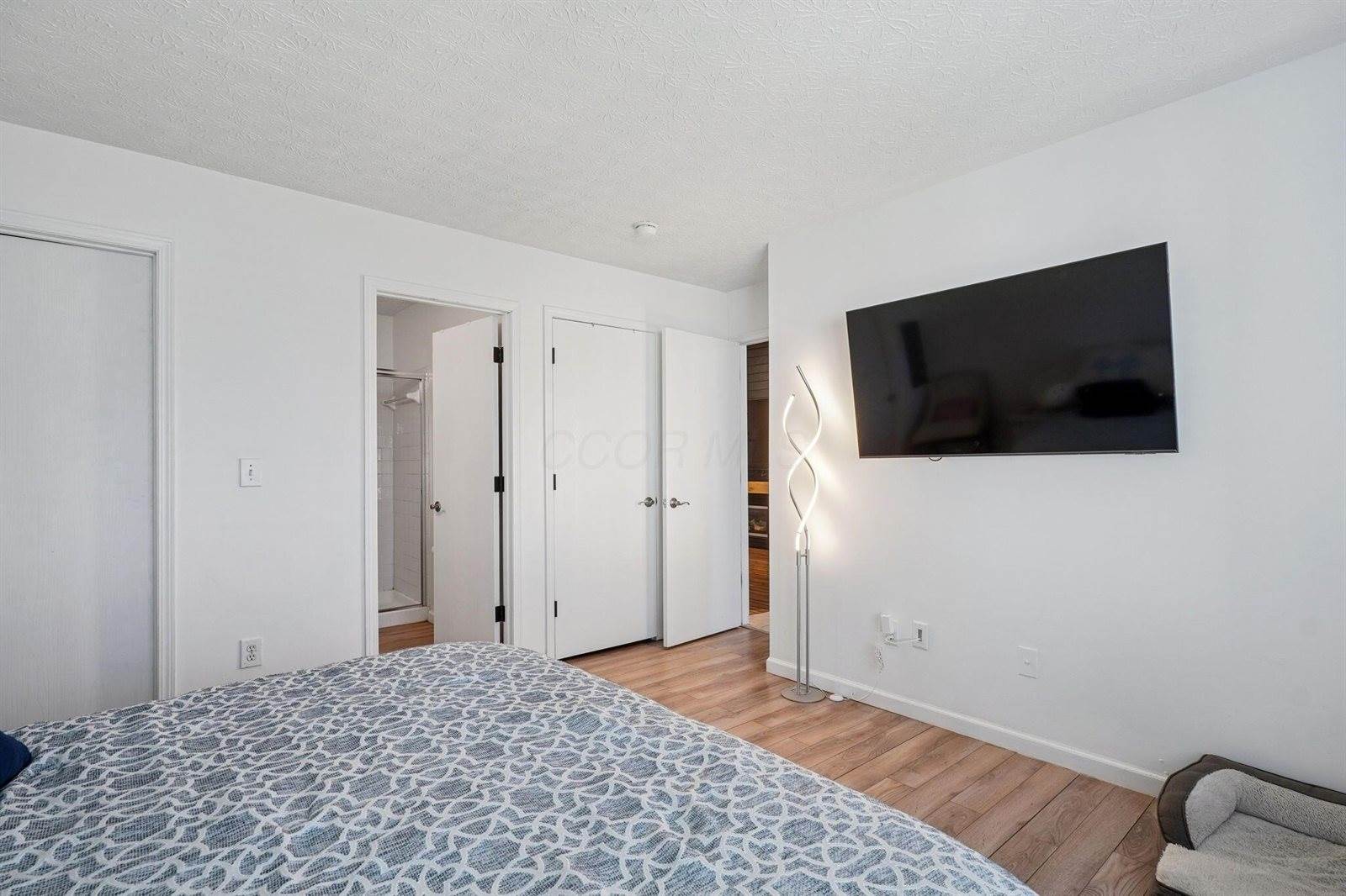 3741 Bill Of Rights Square, Columbus, OH 43207