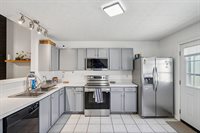 3741 Bill Of Rights Square, Columbus, OH 43207