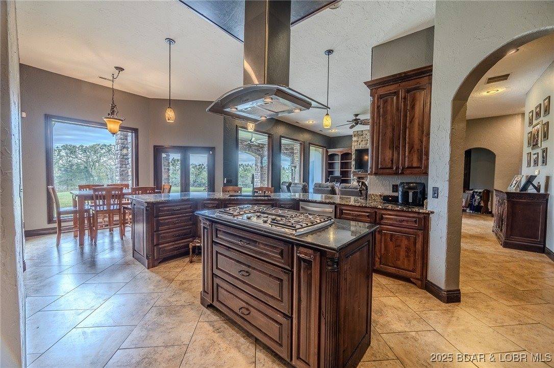 50 Go Ye Ranch Road, Brumley, MO 65017