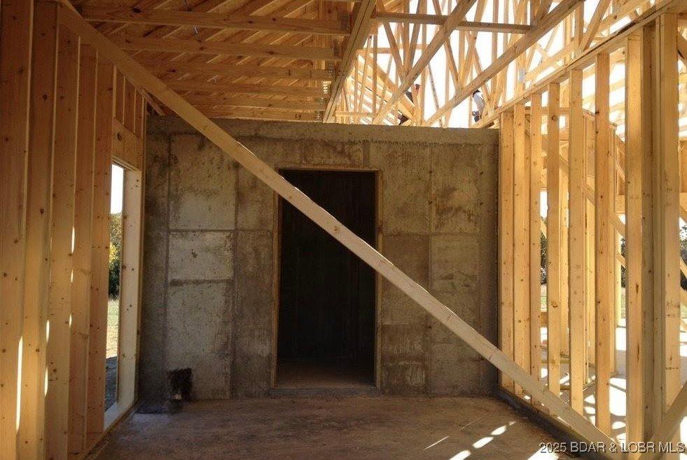 50 Go Ye Ranch Road, Brumley, MO 65017