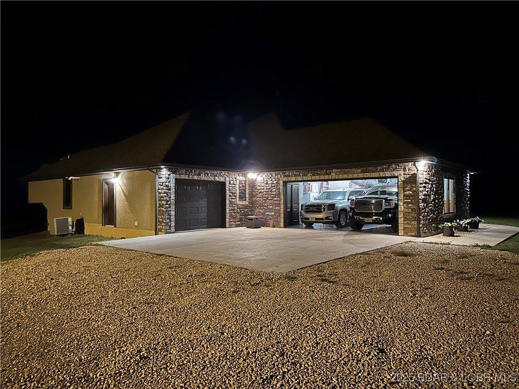 50 Go Ye Ranch Road, Brumley, MO 65017