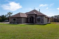 50 Go Ye Ranch Road, Brumley, MO 65017