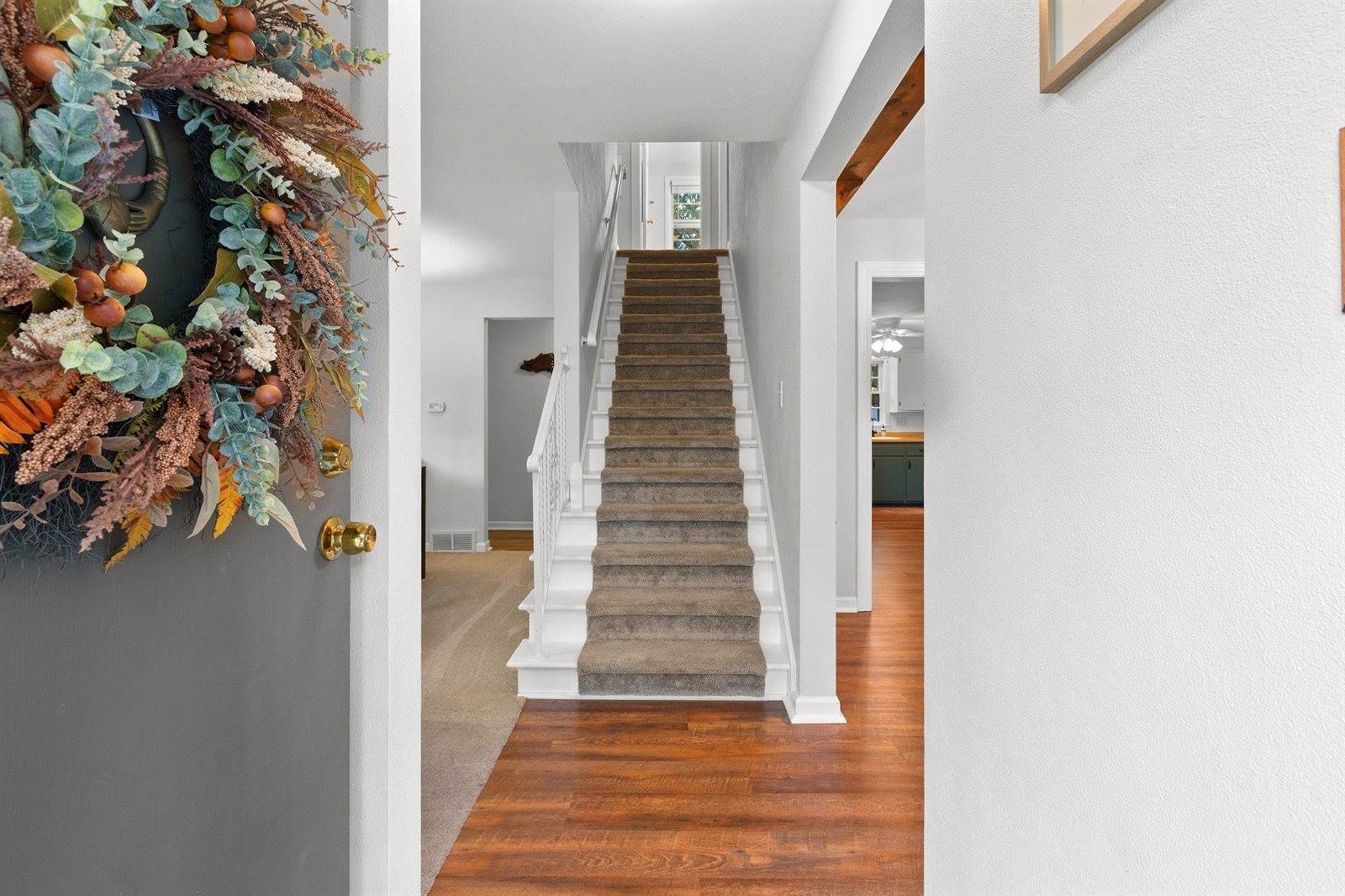 156 Custer Court, Green Bay, WI 54301