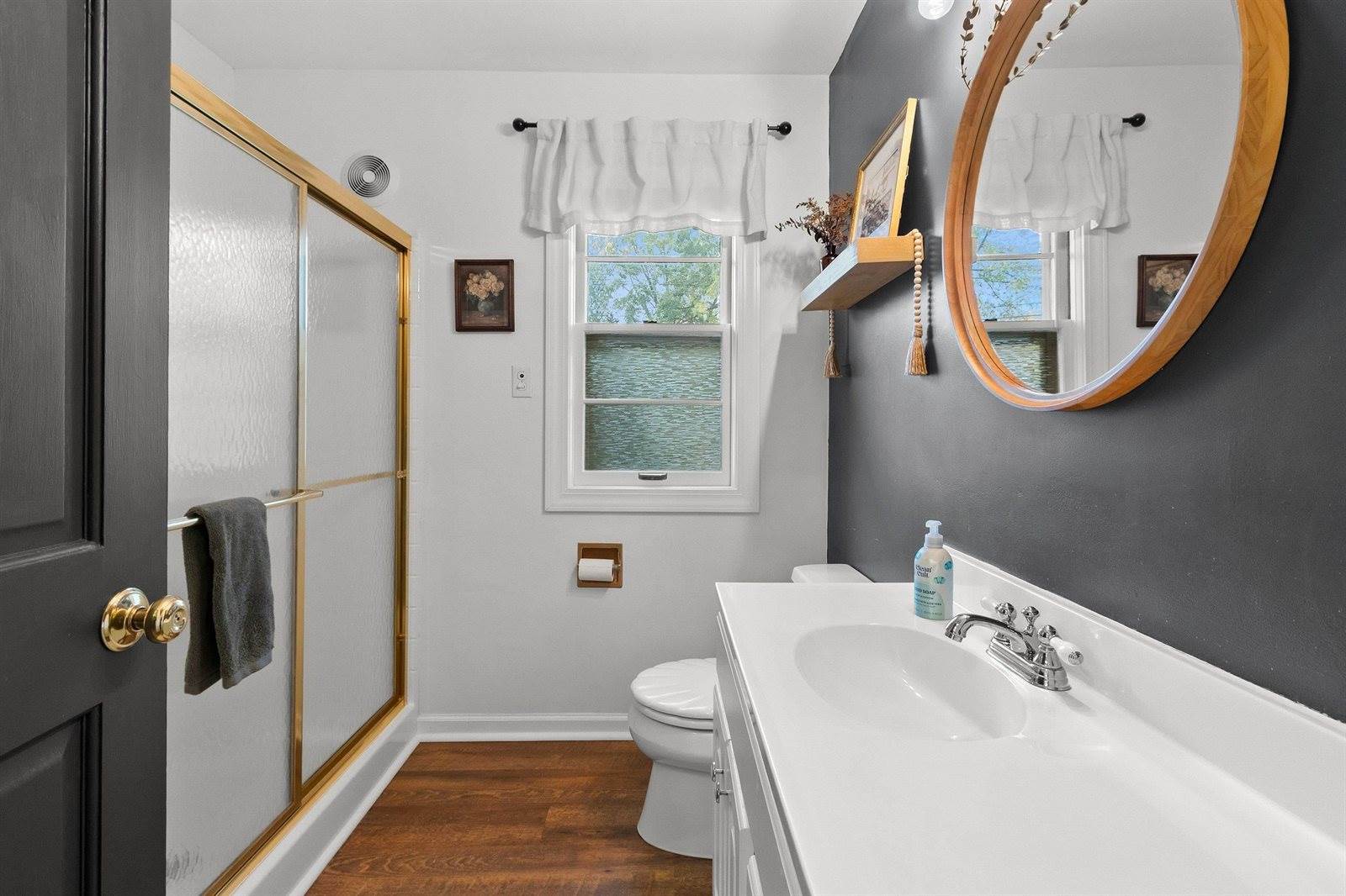 156 Custer Court, Green Bay, WI 54301