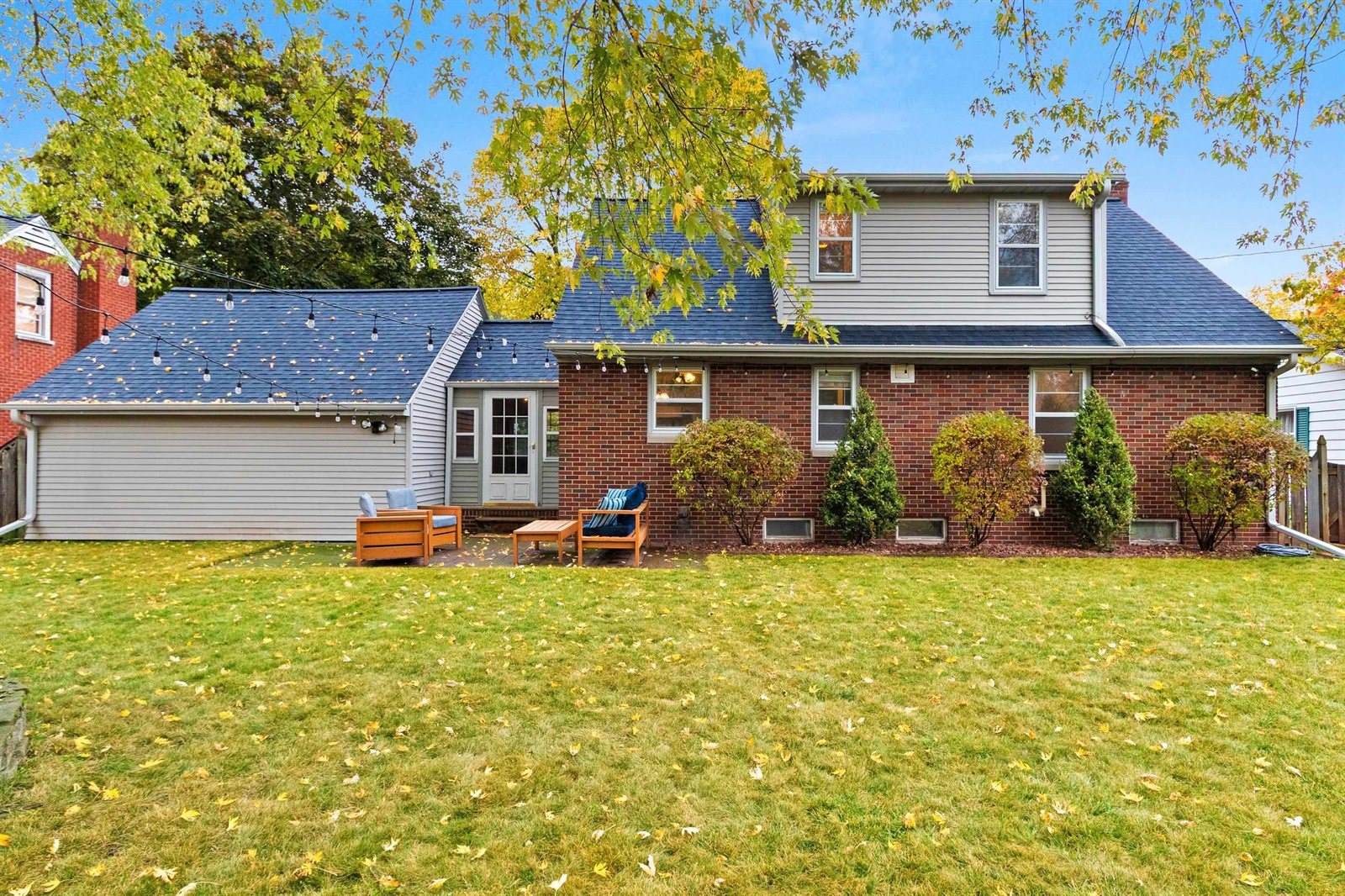 156 Custer Court, Green Bay, WI 54301