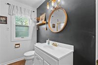 156 Custer Court, Green Bay, WI 54301