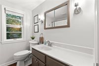 156 Custer Court, Green Bay, WI 54301