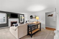 156 Custer Court, Green Bay, WI 54301