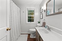 156 Custer Court, Green Bay, WI 54301