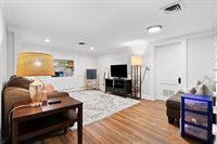 156 Custer Court, Green Bay, WI 54301