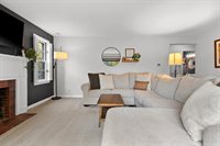 156 Custer Court, Green Bay, WI 54301