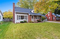 156 Custer Court, Green Bay, WI 54301