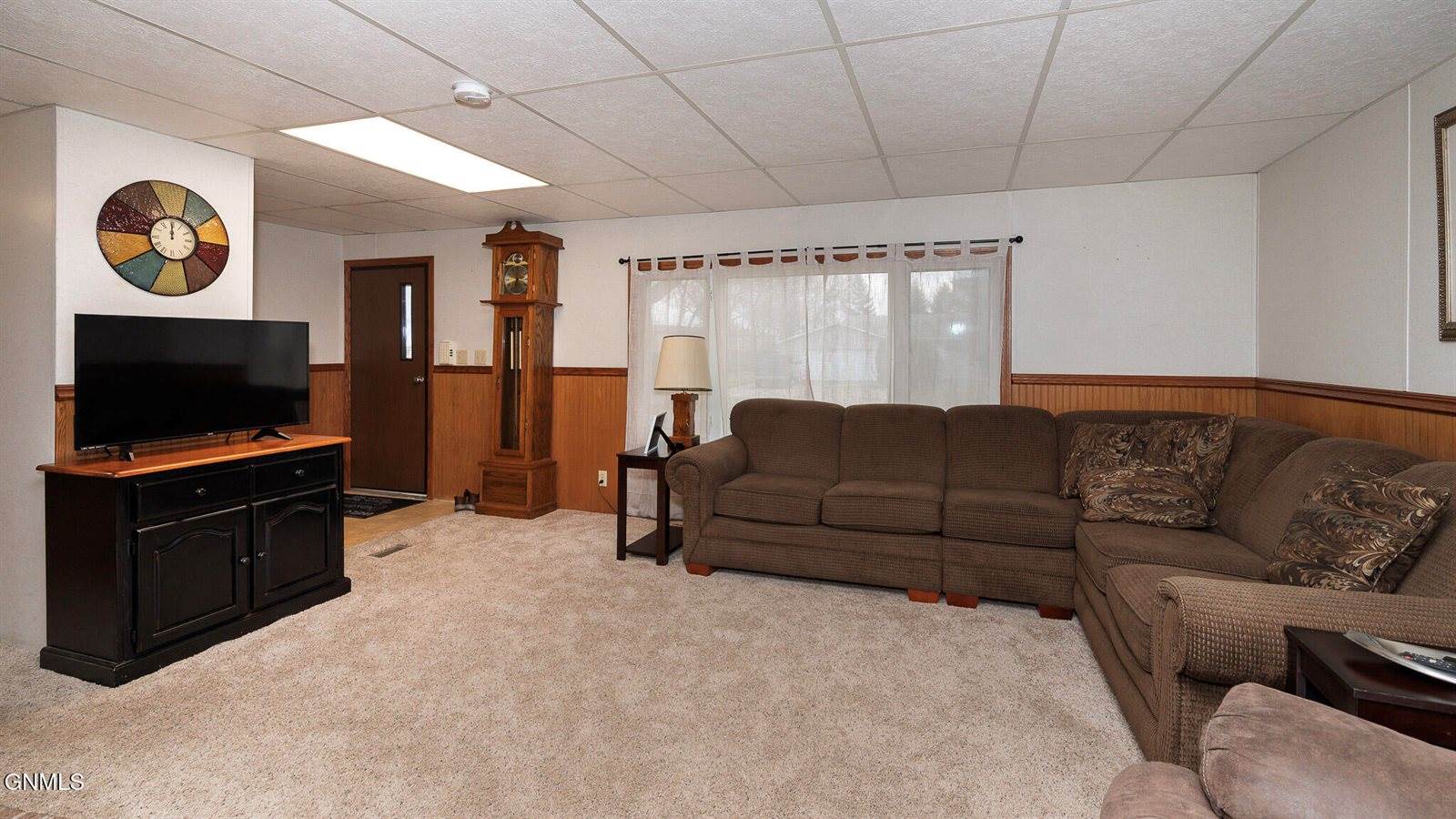 1232 Custer Drive, Washburn, ND 58577