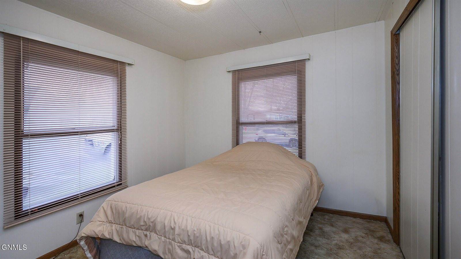 1232 Custer Drive, Washburn, ND 58577