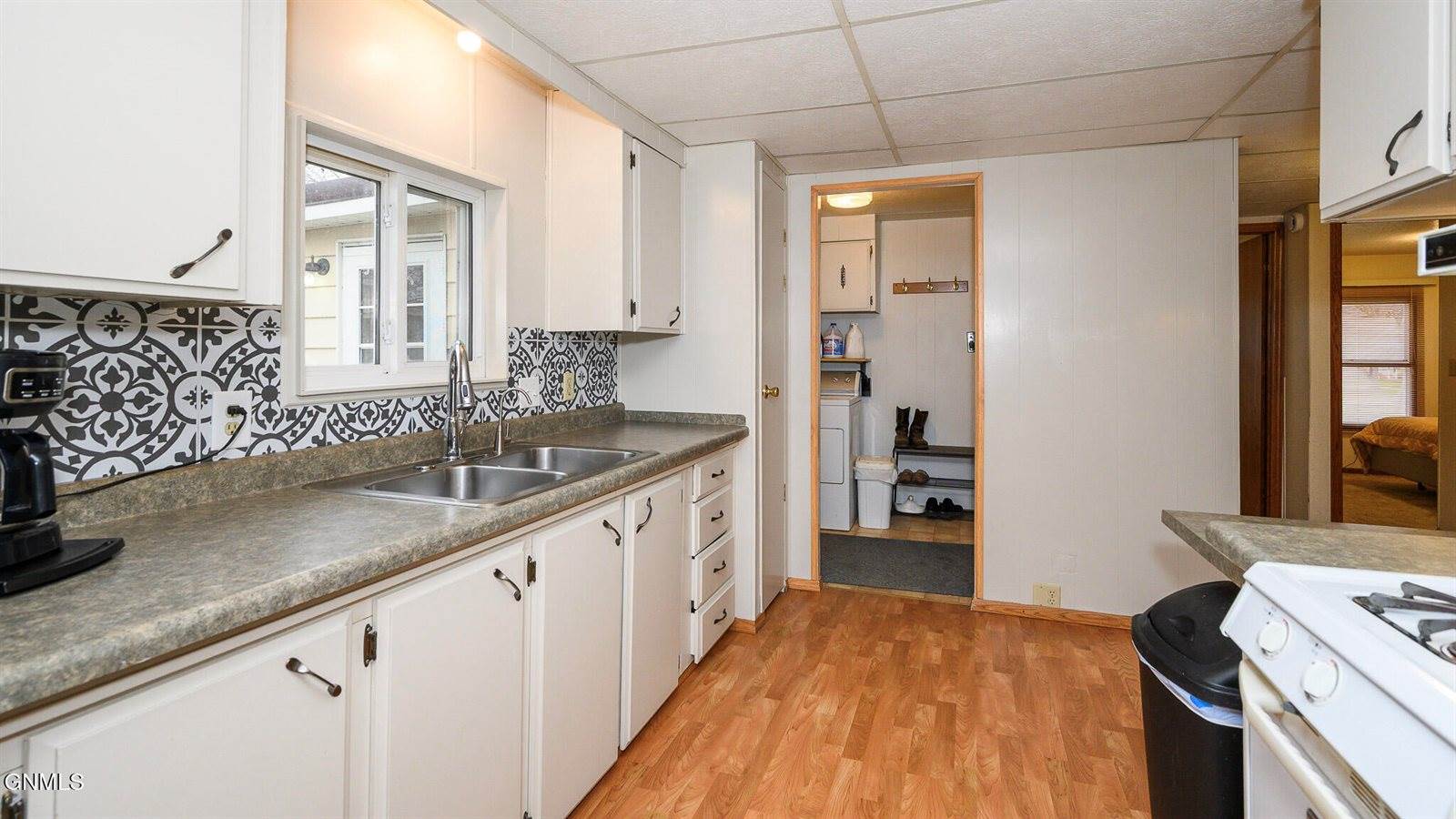 1232 Custer Drive, Washburn, ND 58577