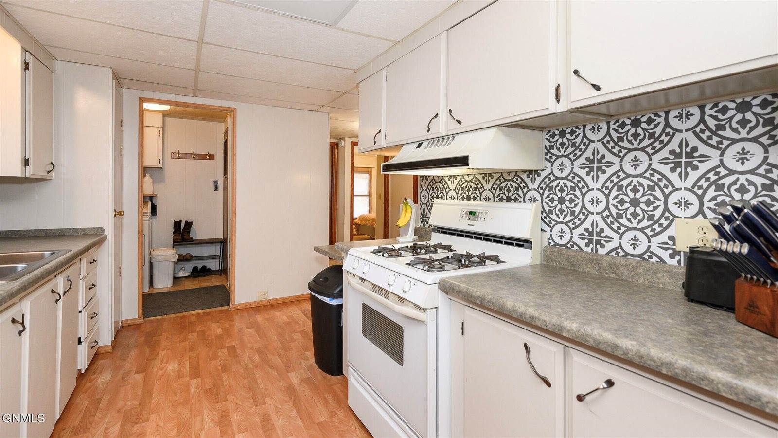 1232 Custer Drive, Washburn, ND 58577