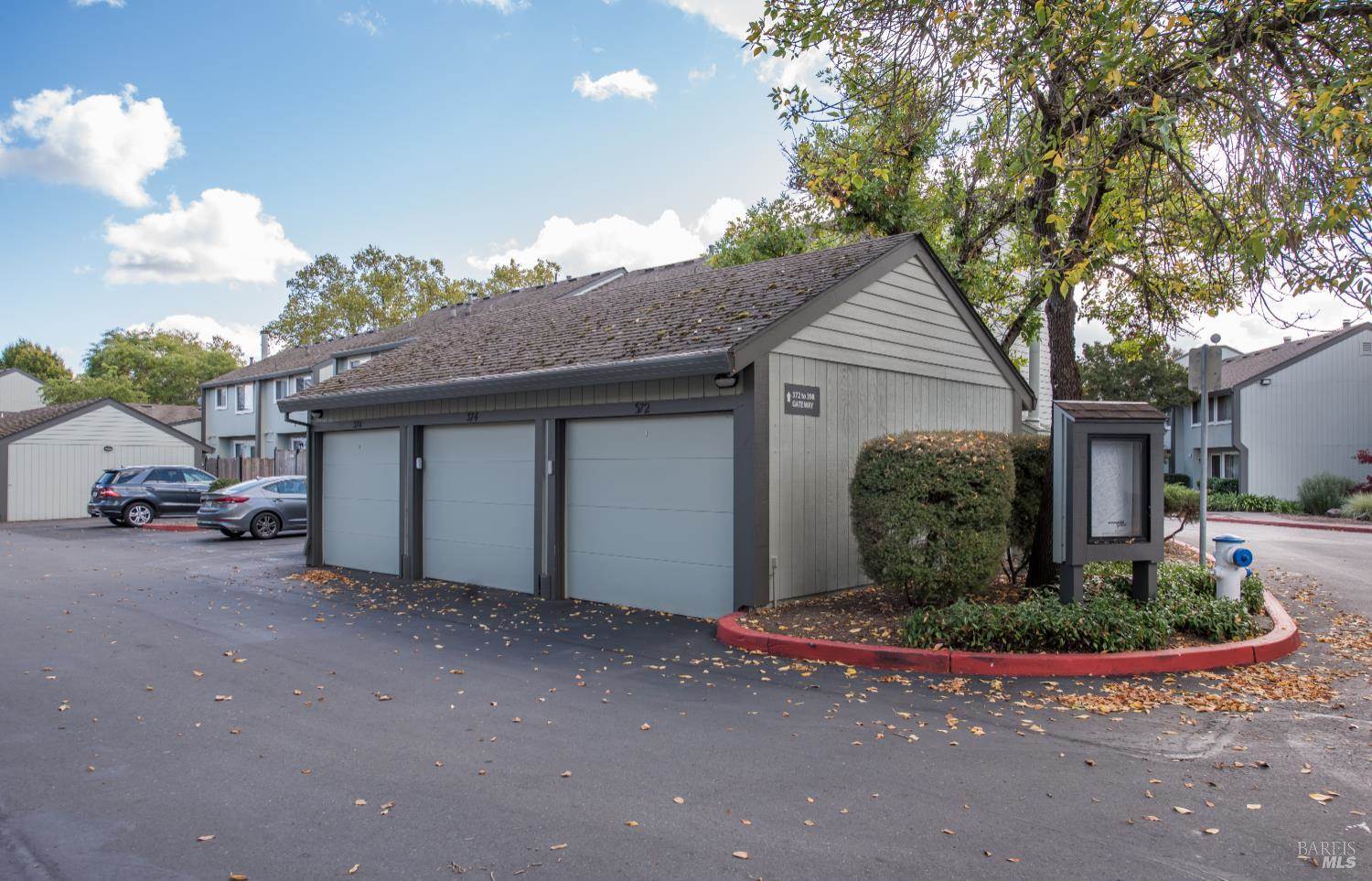 374 Gate Way, Santa Rosa, CA 95401