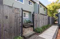 374 Gate Way, Santa Rosa, CA 95401