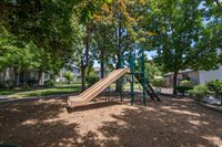 374 Gate Way, Santa Rosa, CA 95401