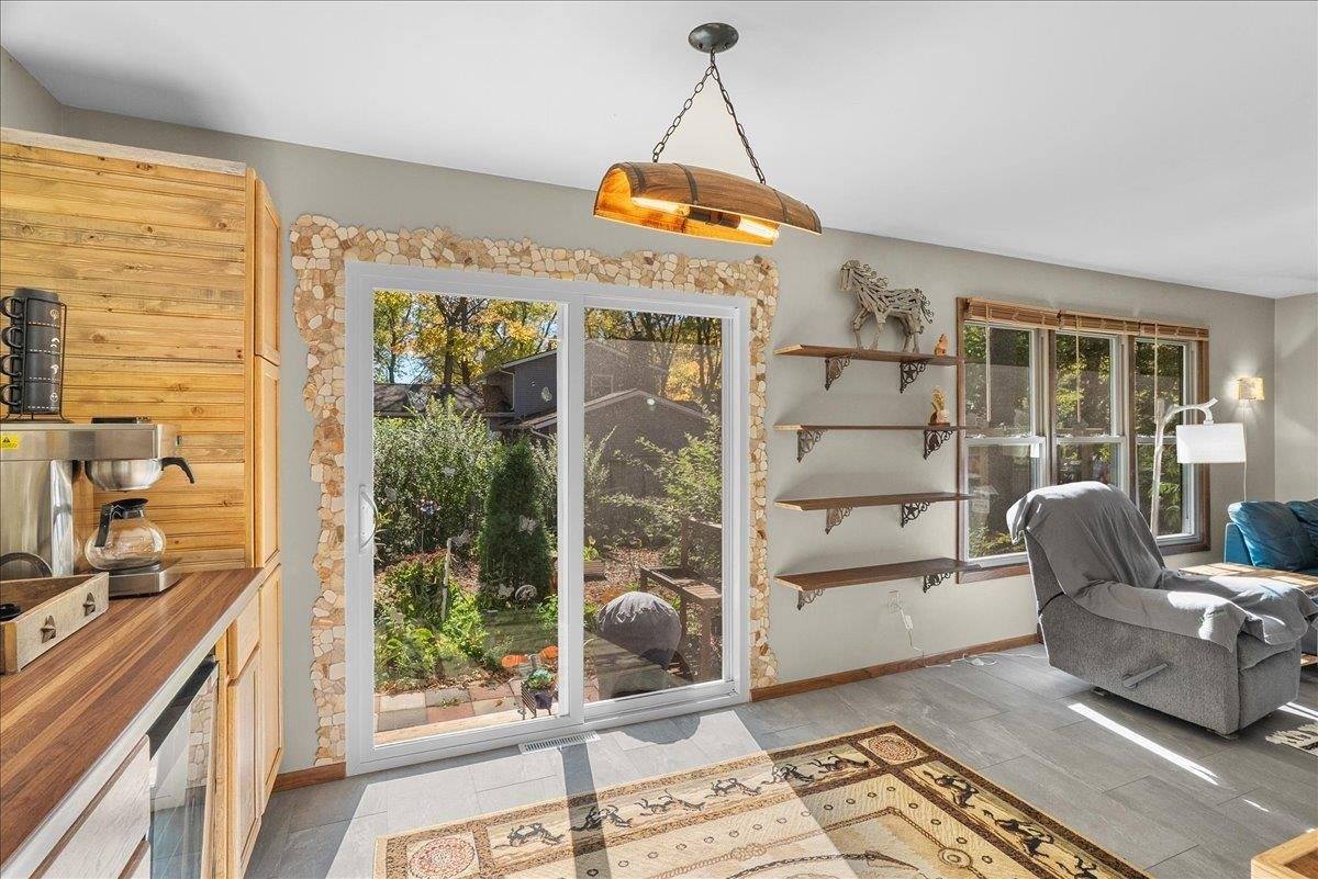 1132 W Ridge Road, Marshfield, WI 54449