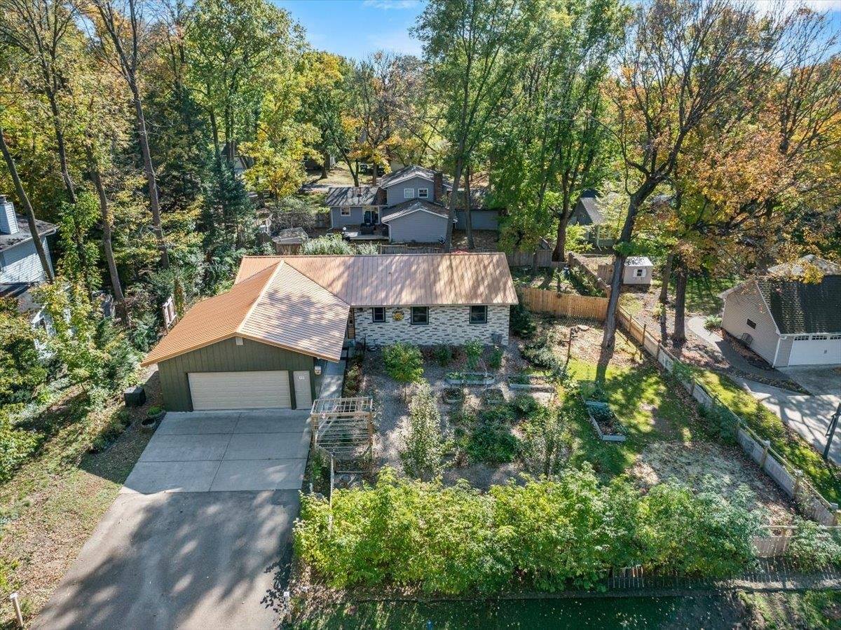 1132 W Ridge Road, Marshfield, WI 54449