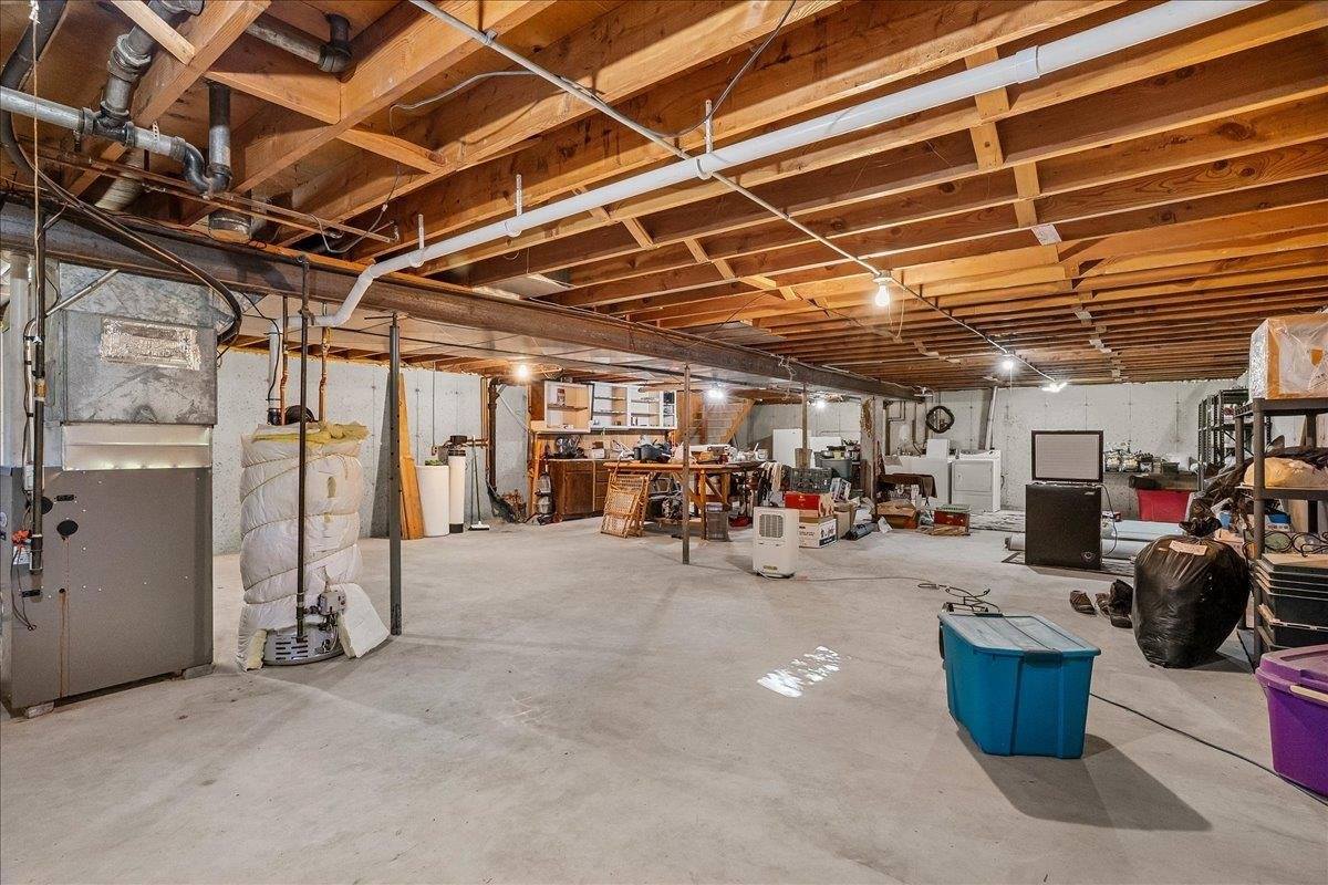 1132 W Ridge Road, Marshfield, WI 54449