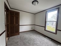 620 North D Street, Monmouth, IL 61462