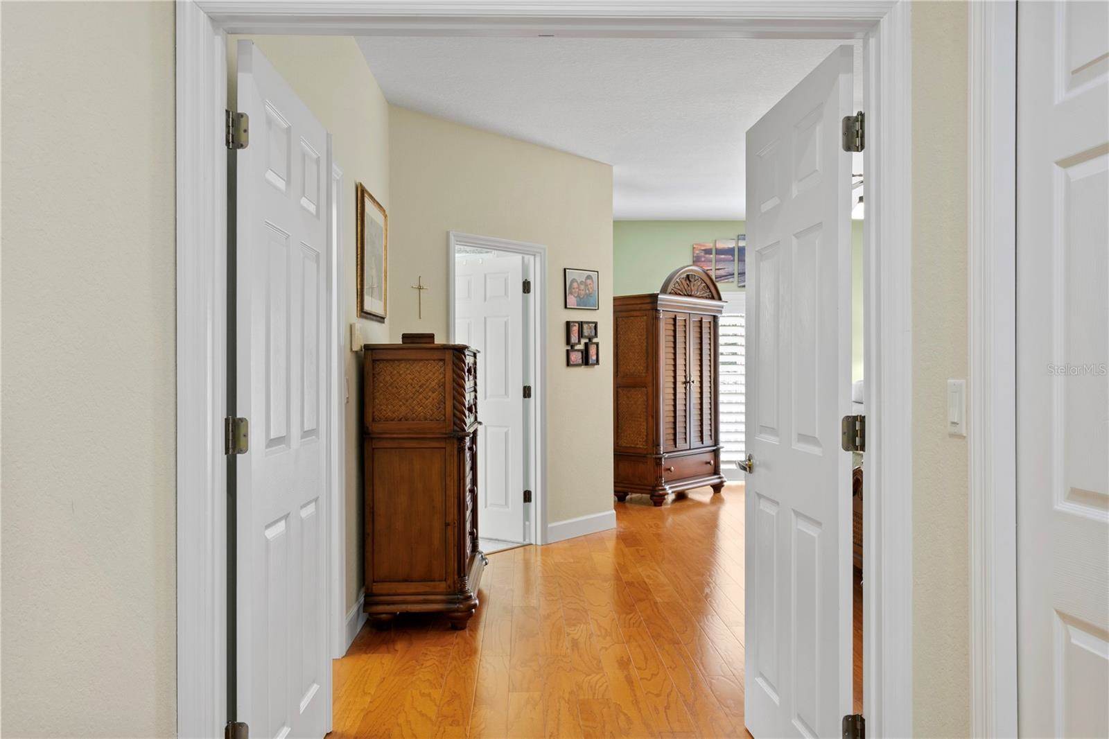 6345 Vista Verde Drive East, Gulfport, FL 33707