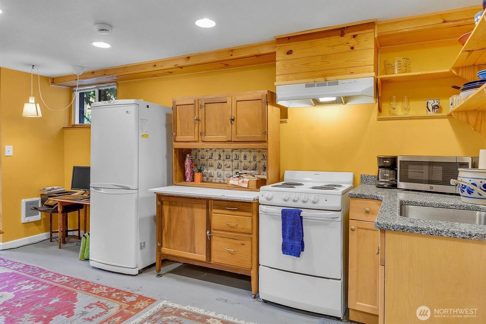 5608 34th Avenue NW, Seattle, WA 98107