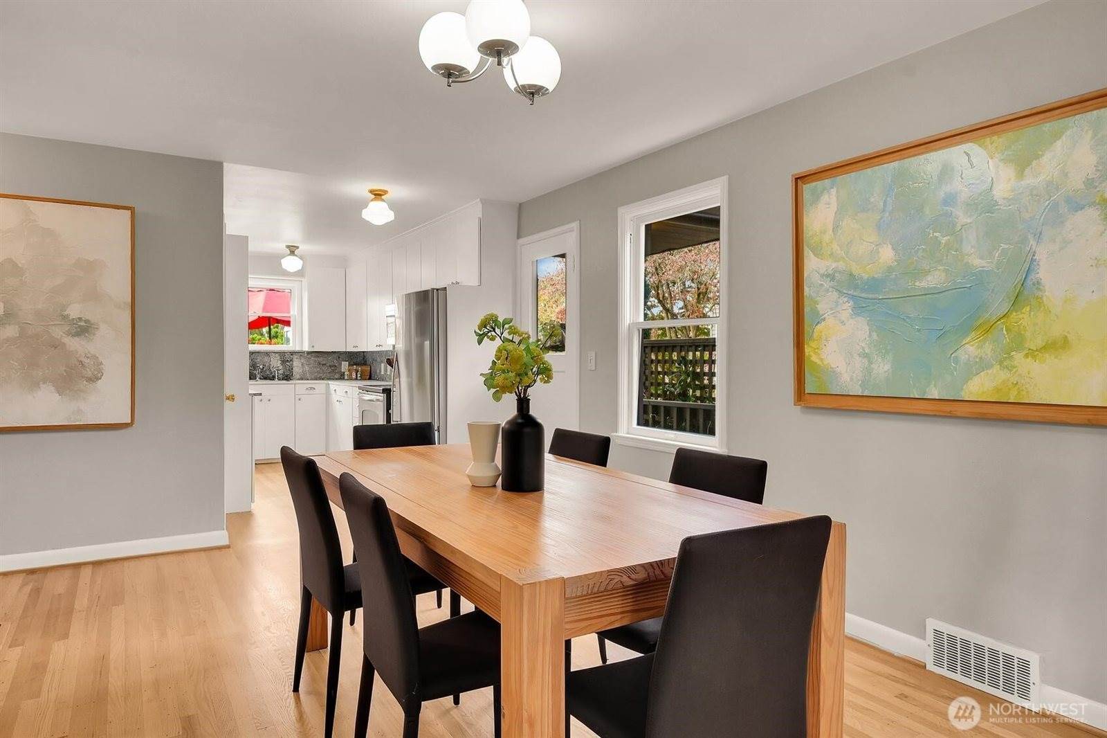 5608 34th Avenue NW, Seattle, WA 98107