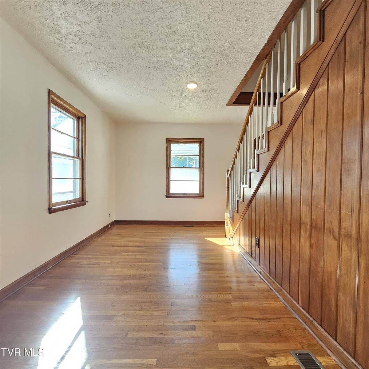 312 Central Street, Johnson City, TN 37604