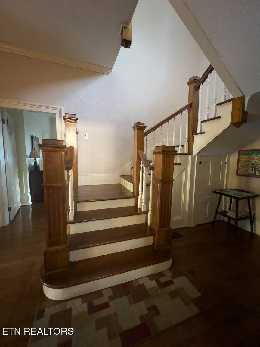 503 Mayes Ave, Sweetwater, TN 37874