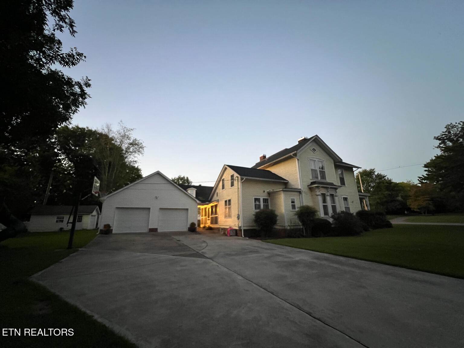 503 Mayes Ave, Sweetwater, TN 37874