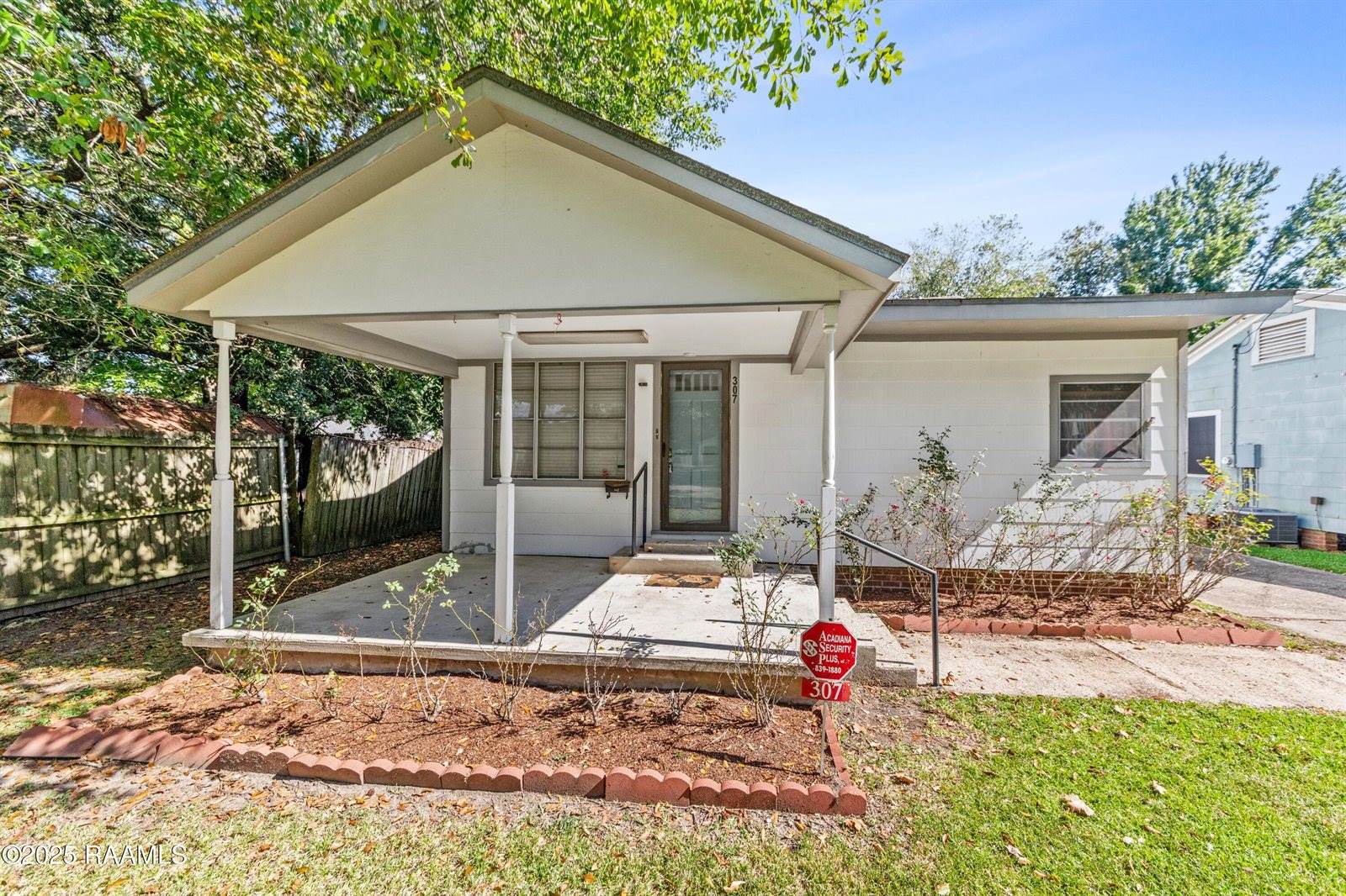 307 Ash Street, New Iberia, LA 70563