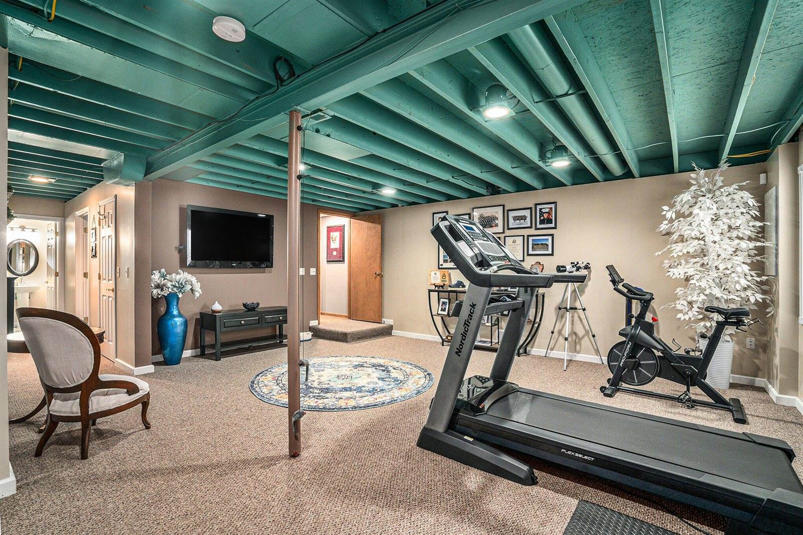 300 Pinehill Drive, Galesburg, MI 49053