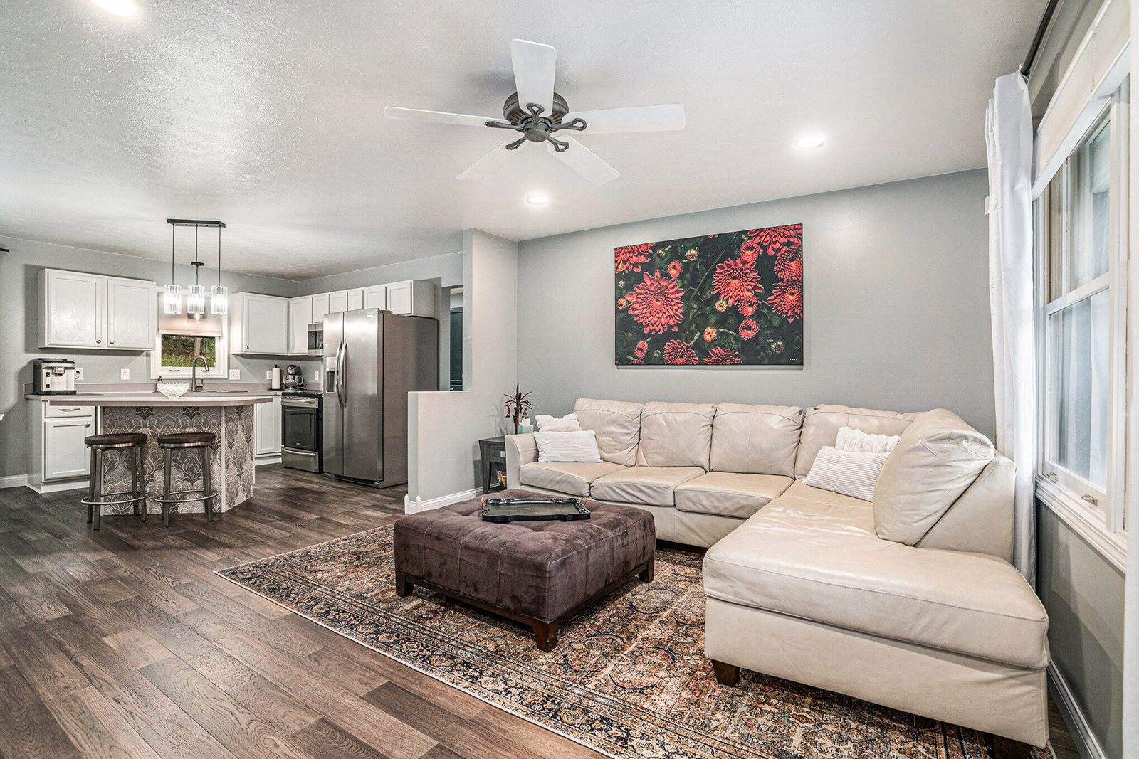 300 Pinehill Drive, Galesburg, MI 49053