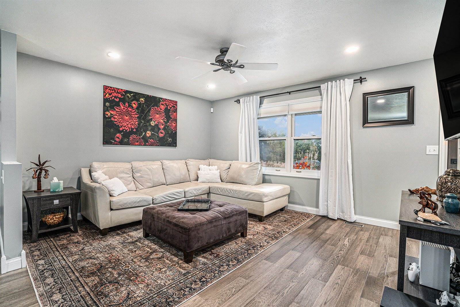 300 Pinehill Drive, Galesburg, MI 49053