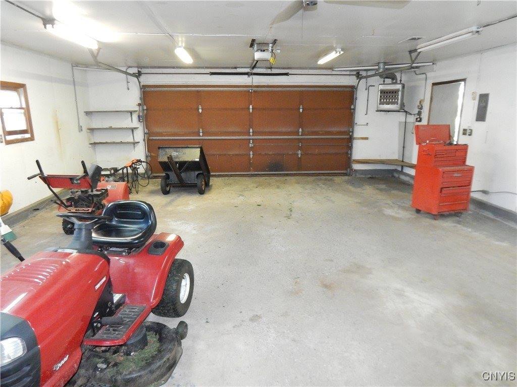 6133 Griffin Drive, Cicero, NY 13039