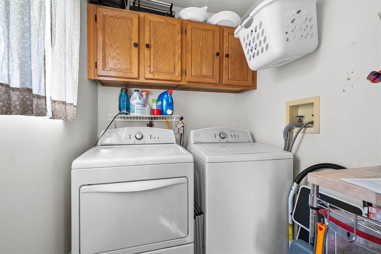 6956 Country Meadows Drive, Kalamazoo, MI 49048