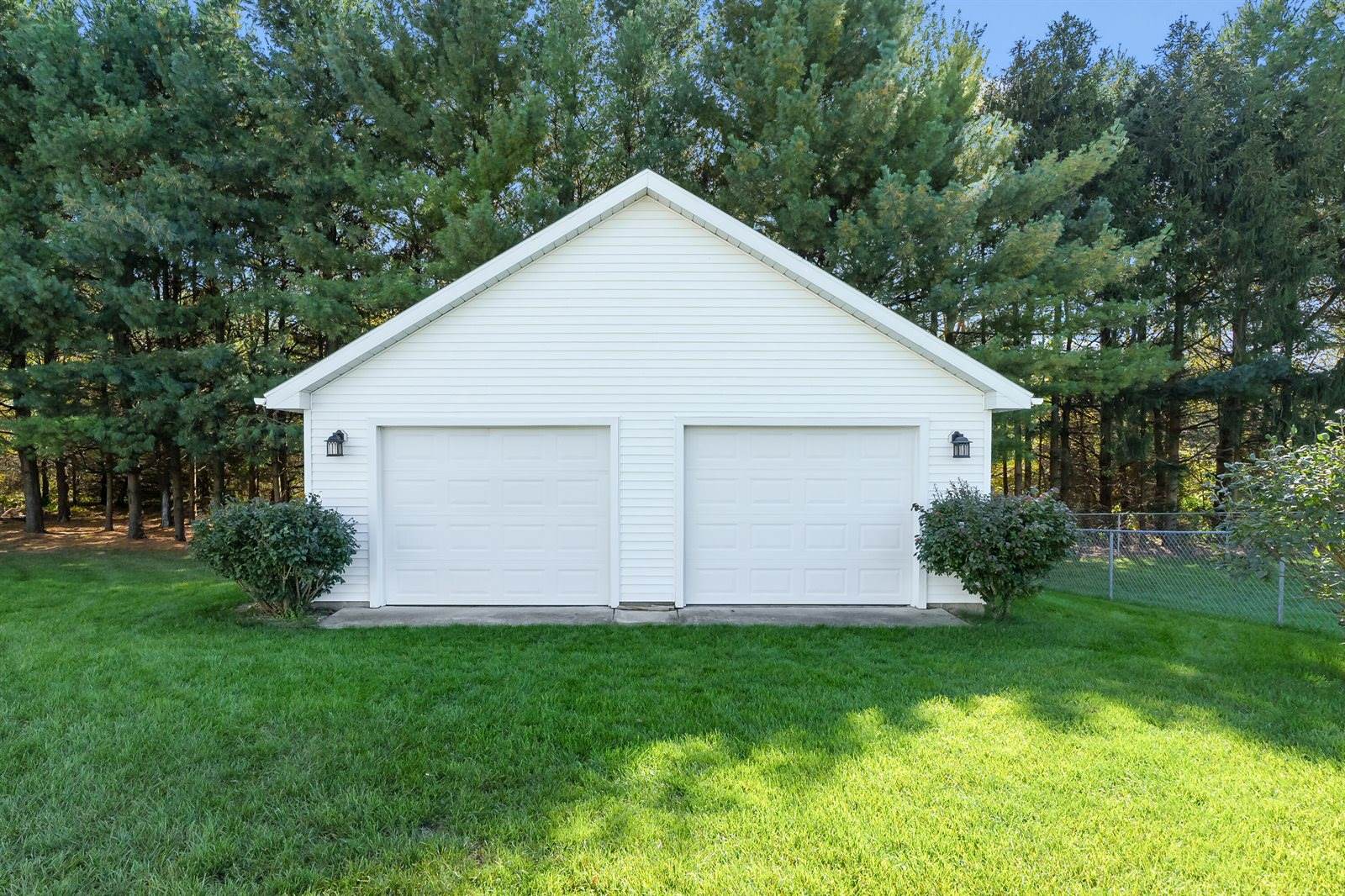 6956 Country Meadows Drive, Kalamazoo, MI 49048