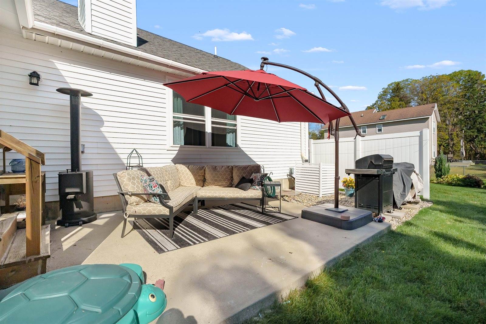 6956 Country Meadows Drive, Kalamazoo, MI 49048