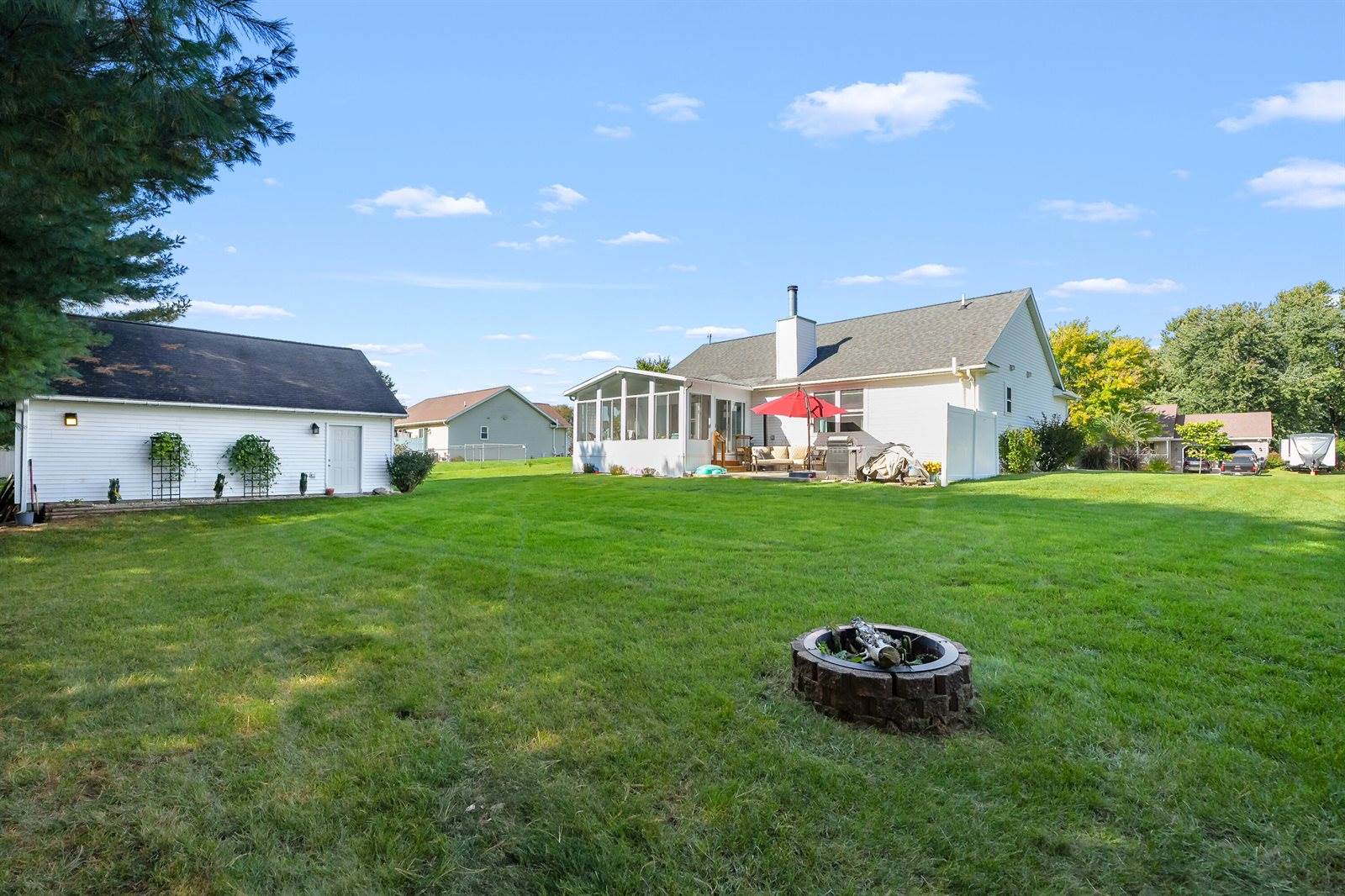 6956 Country Meadows Drive, Kalamazoo, MI 49048