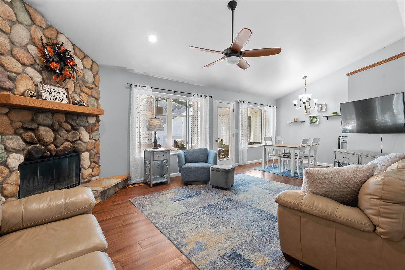 6956 Country Meadows Drive, Kalamazoo, MI 49048