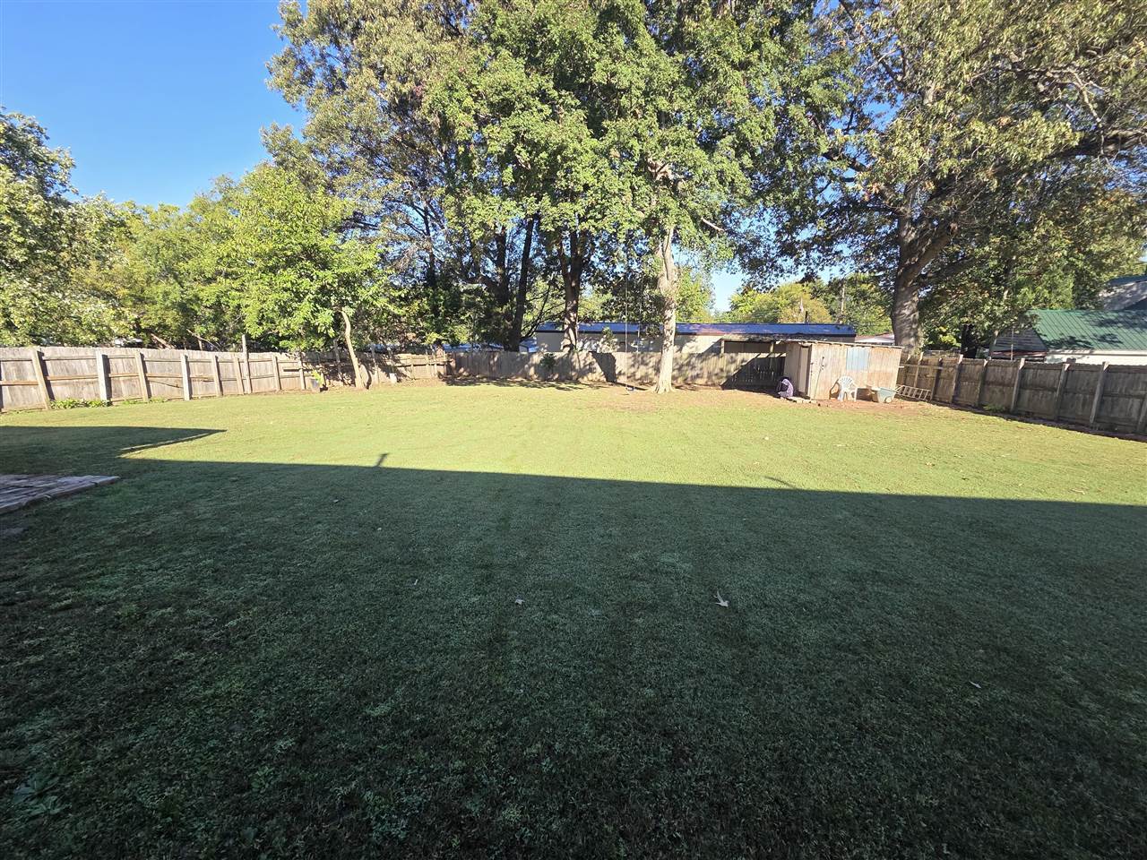 483 Smith Street, Radcliff, KY 40160