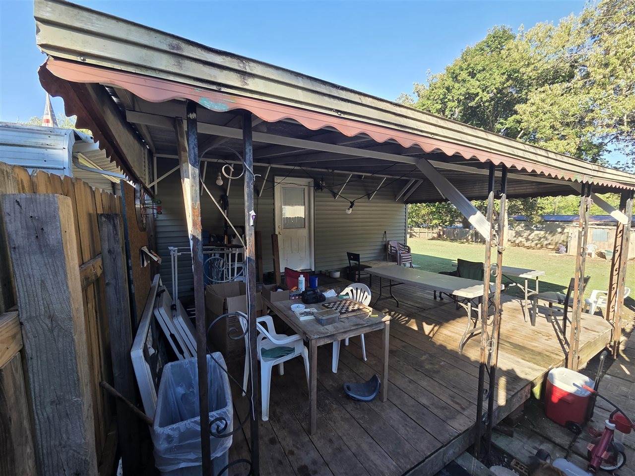 483 Smith Street, Radcliff, KY 40160