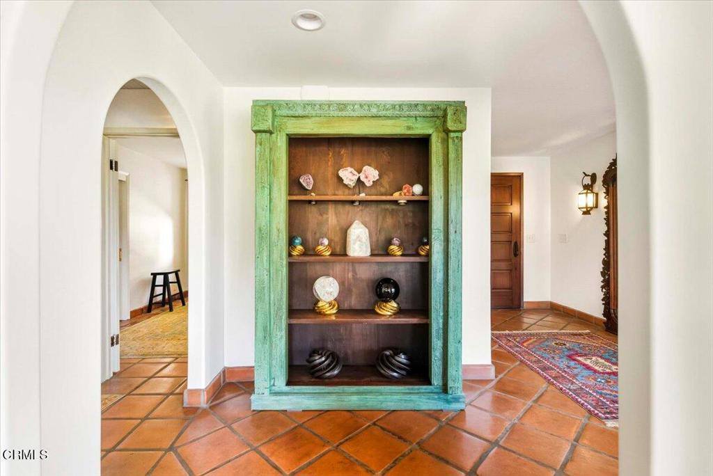 515 Del Oro Drive, Ojai, CA 93023